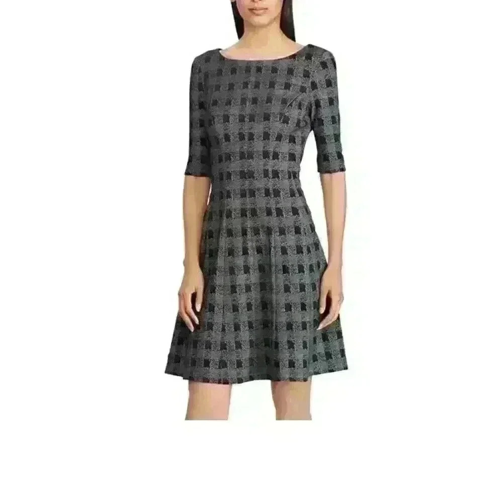 Chaps Woman’s Checked Fit & Flare Dress Size Medium
